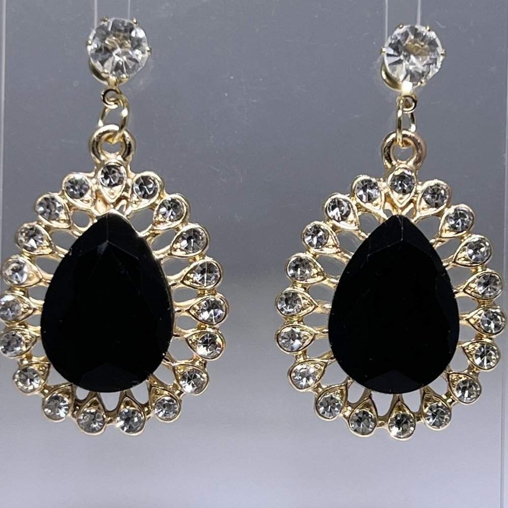 Exquisite imitation black Onyx earrings with rhinestones, dangle, posts, NWOT
